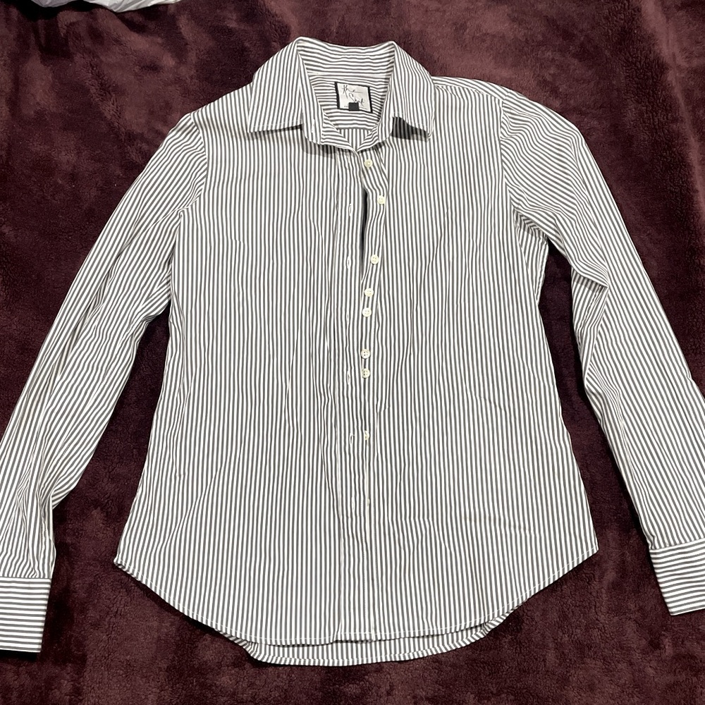 Collared Button Up